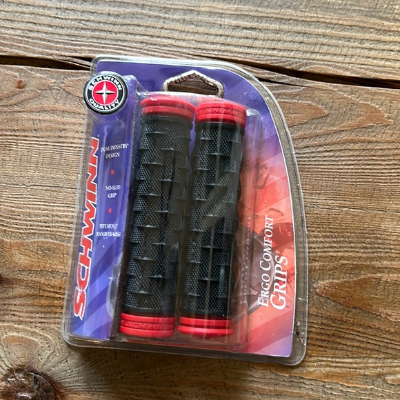 Schwinn Other Schwinn Bicycle Grips For Handlebars Poshmark